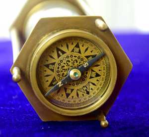 Nautical Antique Metal Brass Sand Timers with Two Side Compass 5 Minutes Antikcart
