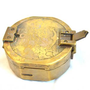 Antikcart Antique Brass Marine Suvey Compass closed