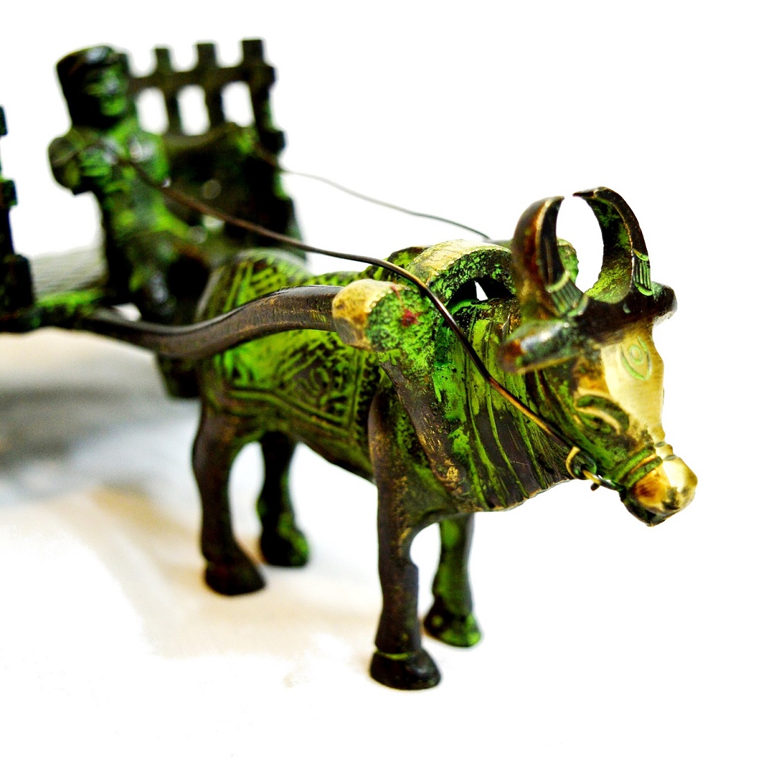 Antikcart Special Antique Finish Bullock Cart Miniature bullock