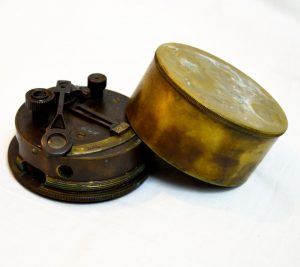 Antikcart Vintage Antique Brass Sextant Navigator Tool