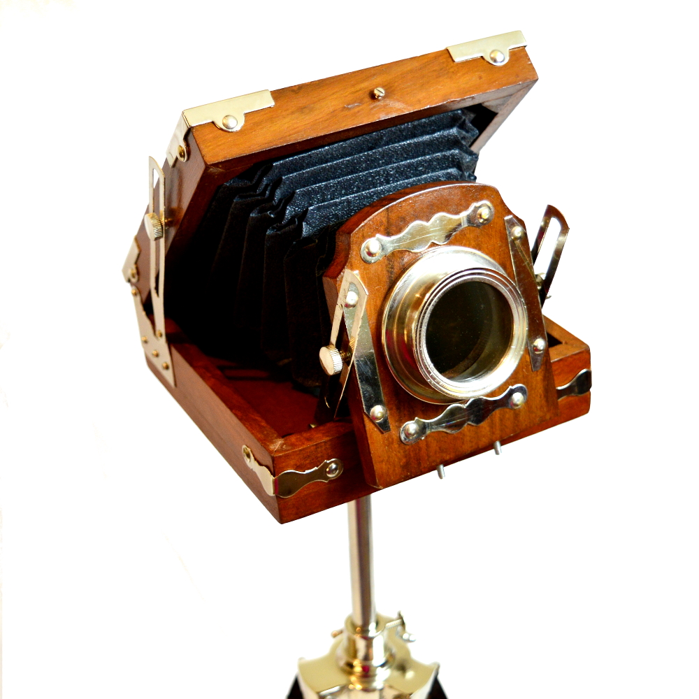 Antique Tripod Camera Model Miniature - Antikcart