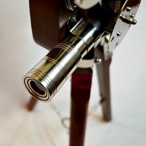 Antikcart Classic Vintage Tripod Projector Model Miniature