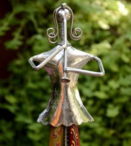 Chorus Metal Handicraft Classic Female Musician Band Figurines by Antikcart musician