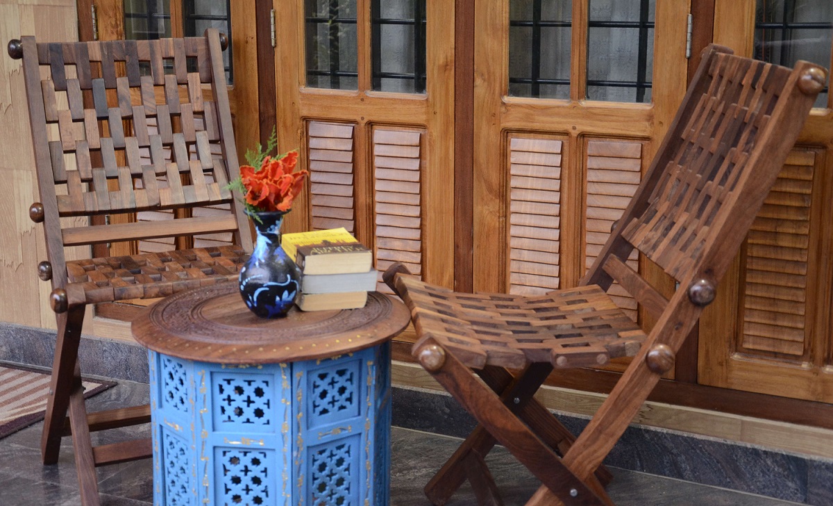 Jali Work Sheesham Wood Handicraft Foldable Side table Solidwood Decor Artwork Jali sidetable Antikcart 2