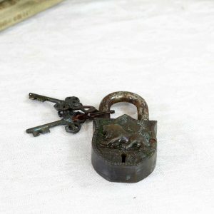 Antikcart Antique Lion Figurine Brass Lock Collectible Decor