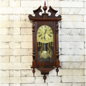 Antikcart Vintage Style 31 days Carving Maxim Pendulum Wall Clock main