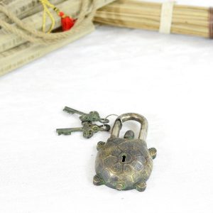Antikcart Tortoise Figurine Vintage Brass Lock Decor Vintage Lock