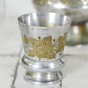 Antikcart 8 Inches Antique Floral Artwork Brass Kooja glass