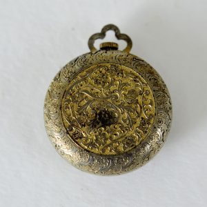 Antikcart Antique Swiss Made Fashion Time Pocket Watch cover