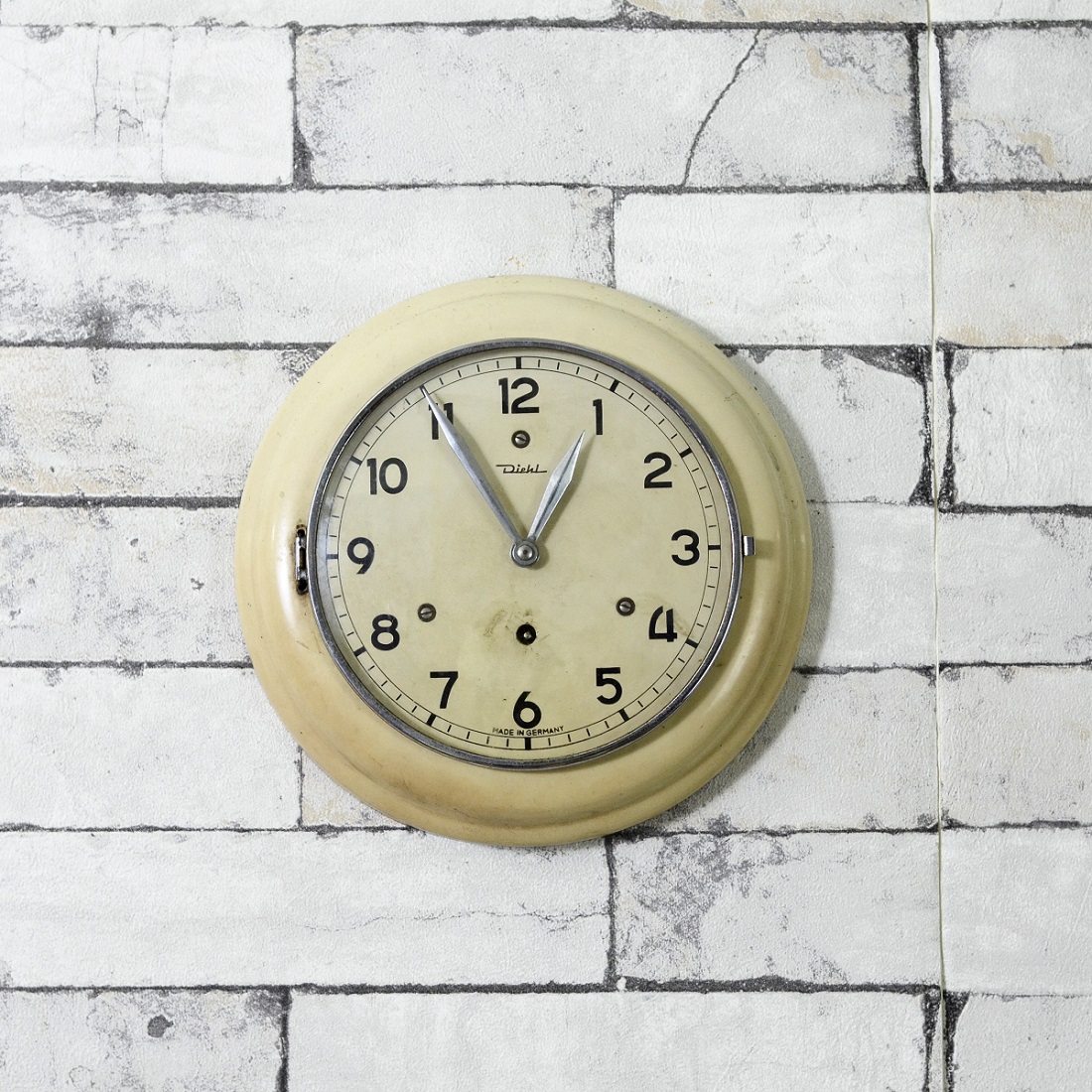 Antikcart Antique Working Condition Diehl Wall clock