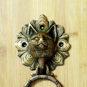 Antikcart Brass Carved Cat Face Door Knock