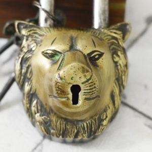 Antikcart Brass Lion Face Lock with Keys