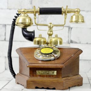 Antikcart Classic Vintage Chicago Round Dial Telephone close view