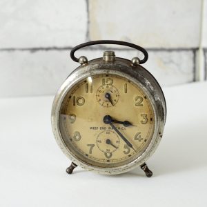 Antikcart Antique West End Table Time Piece Clock