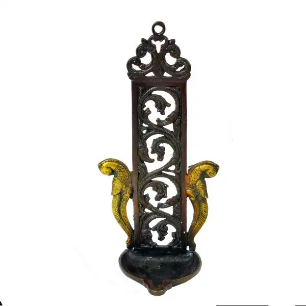 Antikcart Handcarverd Antique Brass Oil Lamp with a pair of Parrots