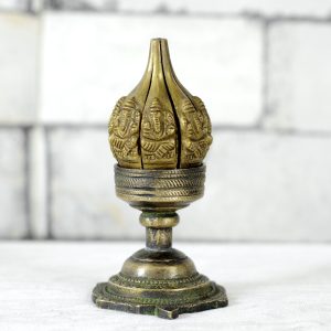 Antikcart Vintage Lotus Shaped Candle Stand Brass Decor
