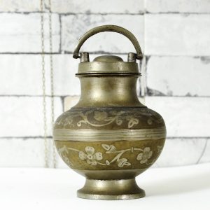 Antikcart 70 years Old Antique Brass Kamandalu with floral artwork close view - Kooja main