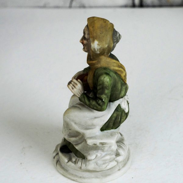 Antikcart Antique Doll Mother Porcelain Statue TOP SIDE VIEW