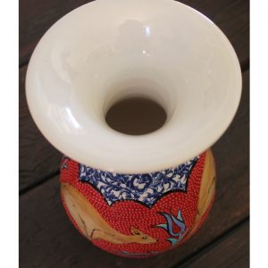 Antikcart Beautiful Handmade 'Big Red' Kangaroo Ceramic Vase