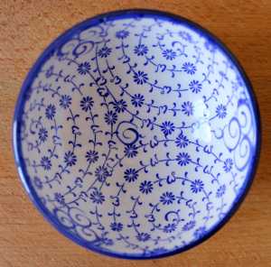 Antikcart Handcrafted Beautiful 'Halic' Ceramic Bowls - 8cm-bowl down