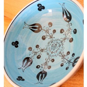 Antikcart Handmade Blue 'Mediterranean' Ceramic Bowl - 20cm