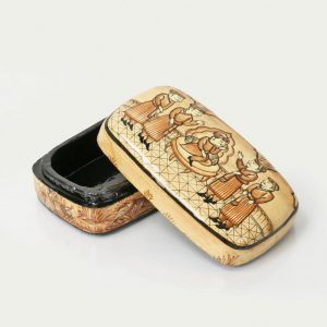 Antikcart Mughal Darbar Pattern Hand Worked Papier Mache Storage Box view