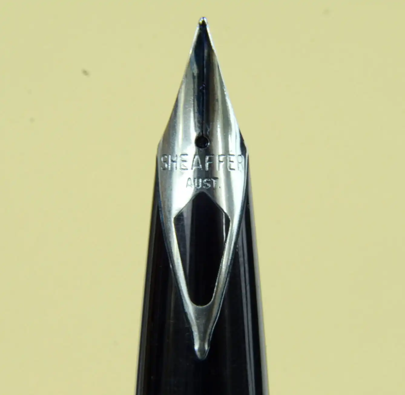 Sheaffer Vintage imperial 444 full steel fountain pen - Image 6