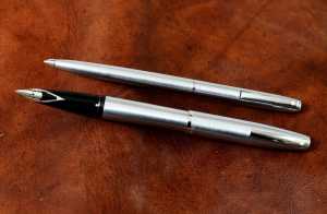 Sheaffer Imperial 444 fountain pen metal body pen
