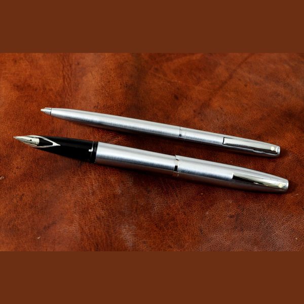 Sheaffer Imperial 444 fountian pen