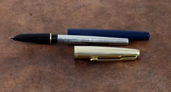 Vintage parker 51 - Mark III fountain pen black barrel 12 Karat nib - Image 2