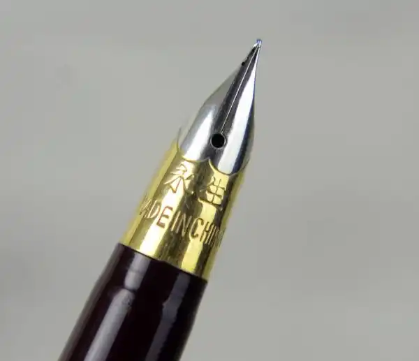 Vintage Wingsung black fountain pen triumph nib -  NOS unused - Image 5
