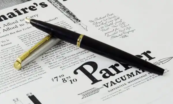 Vintage parker 45  fountain pen black barrel F nib - Image 2