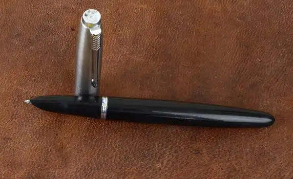 Vintage parker 21 fountain pen - black - Image 3