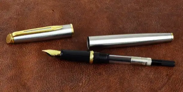 Waterman hemisphere SS gold trim fountain pen - NOS - Image 2