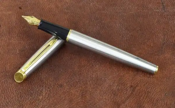 Waterman hemisphere SS gold trim fountain pen - NOS - Image 7