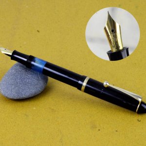 Kreuzer piston filler fountain pen