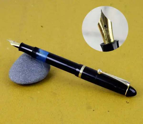 Kreuzer piston filler fountain pen