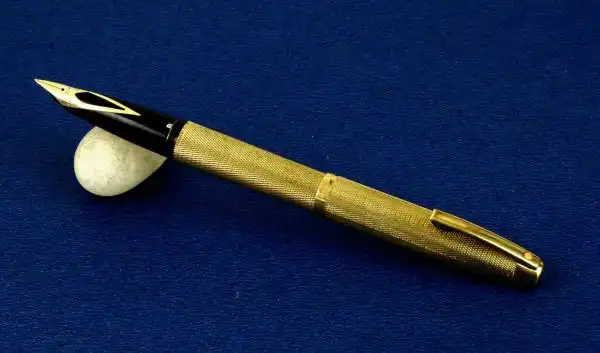 Vintage sheaffer imeprial 827 fountain pen 12K gold filled  and 14K gold M nib - Image 7