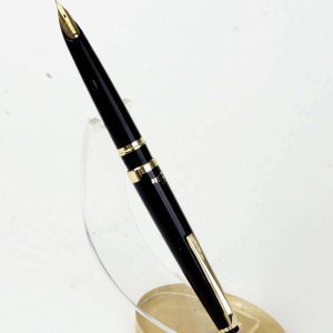 Pilot-elite-pocket-fountain-pen-with14CT-solid-gold-Medium-nib