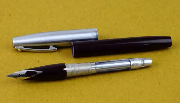 Sheaffer Vintage imperial 440 burgundy barrel fountain pen - inlaid M nib - Image 2