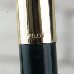 vintage-pilot-57-super-fountain-pen-pilot-hooden-golden-F-nib