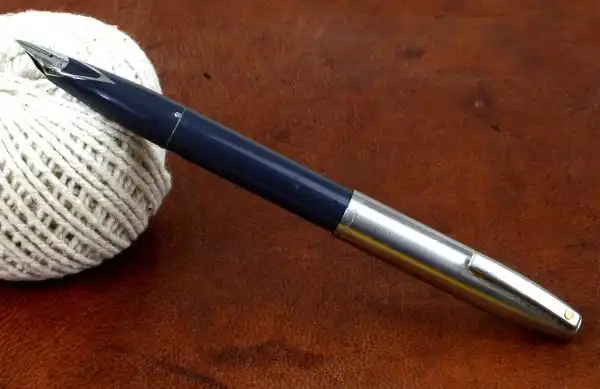 Sheaffer Vintage imperial 440 grey barrel fountain pen - inlaid F nib - Image 4