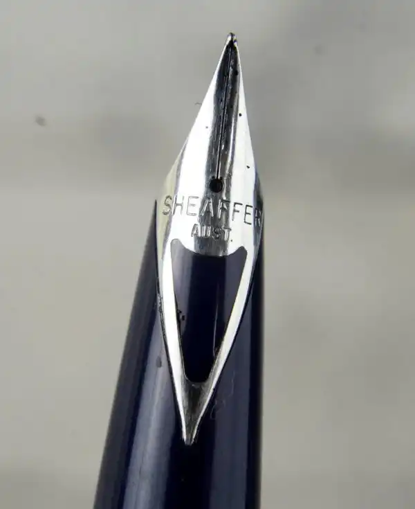 Sheaffer Vintage imperial 440 blue barrel fountain pen - inlaid F nib - Image 6