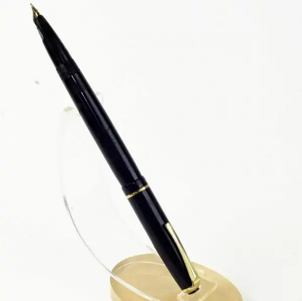 vintage wyvern 404 lever filler fountain pen 14CT  gold flex nib - Image 5