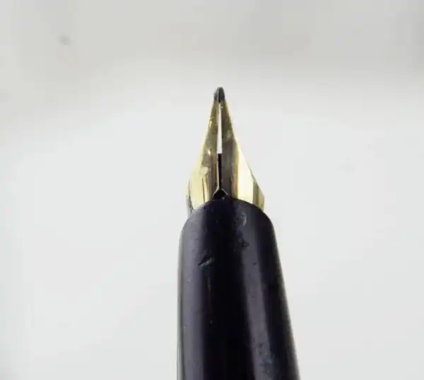 vintage wyvern 404 lever filler fountain pen 14CT  gold flex nib - Image 8