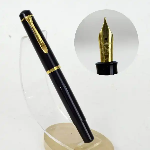 pelikan M200