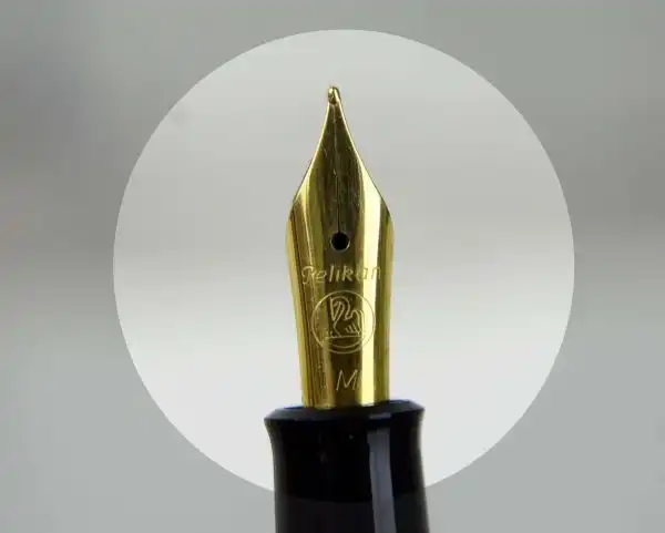 Pelikan tradition M200  piston fountain pen 24Karat gold plated M nib - Image 9