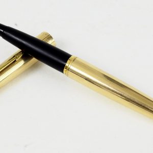 vintage-parker-45-insignia-12k-gold-filled-barrel-fountain-pen-14K-gold-Fine-nib-made-in-USA