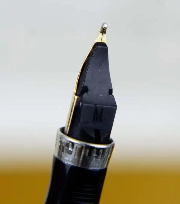 Vintage parker 75 sterling silver vermeil fountain pen 14Karat Gold M nib - Image 7