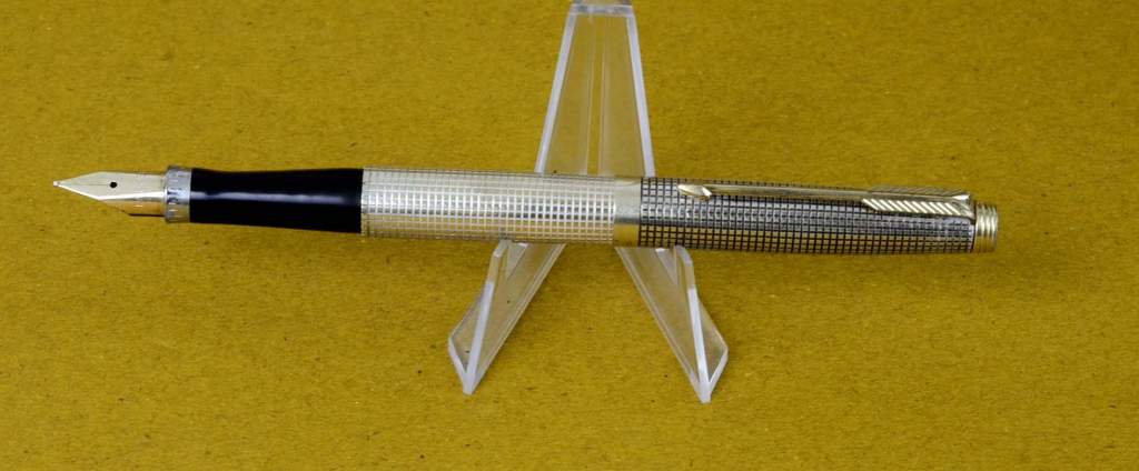 Vintage parker 75 sterling silver fountain pen gold plated and 14K gold nib